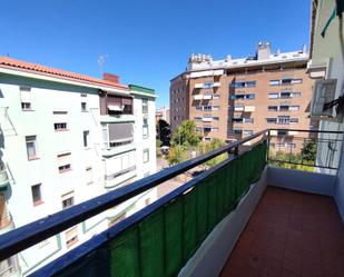 Vista exterior de Pis en venda en Cáceres Capital amb Aire condicionat i Terrassa