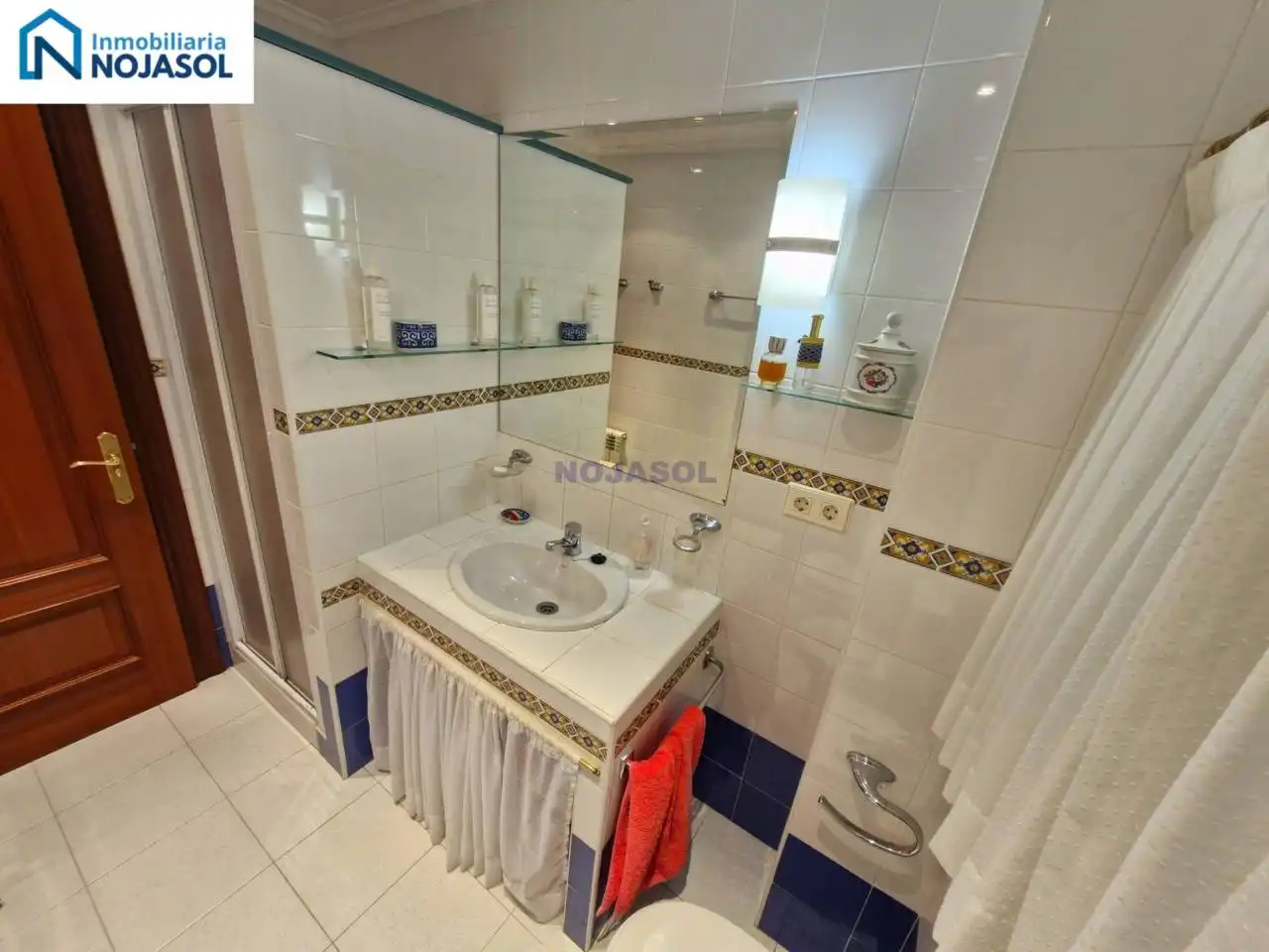 Bathroom of Houses for sale in Argoños   with Heating, Private garden and Terrace