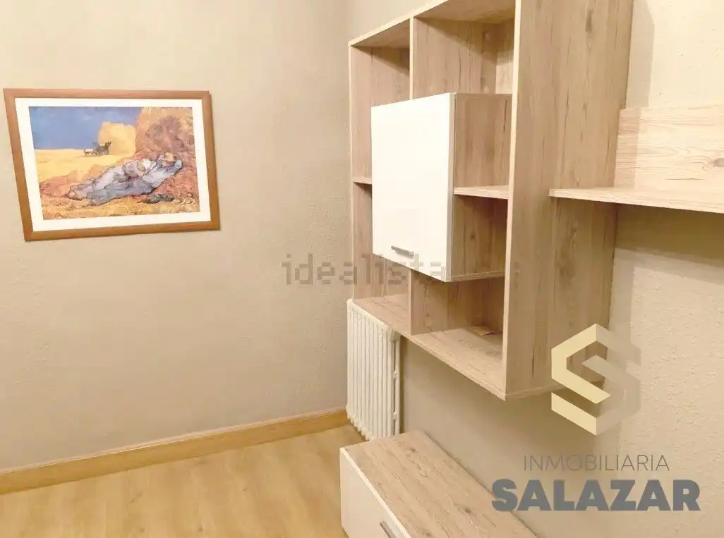 Bedroom of Flat for rent in Bilbao   with Heating and Balcony