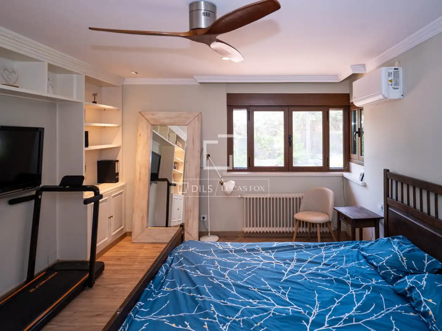 Bedroom of Houses for rent in Madrid  with Air Conditioner, Heating and Private garden