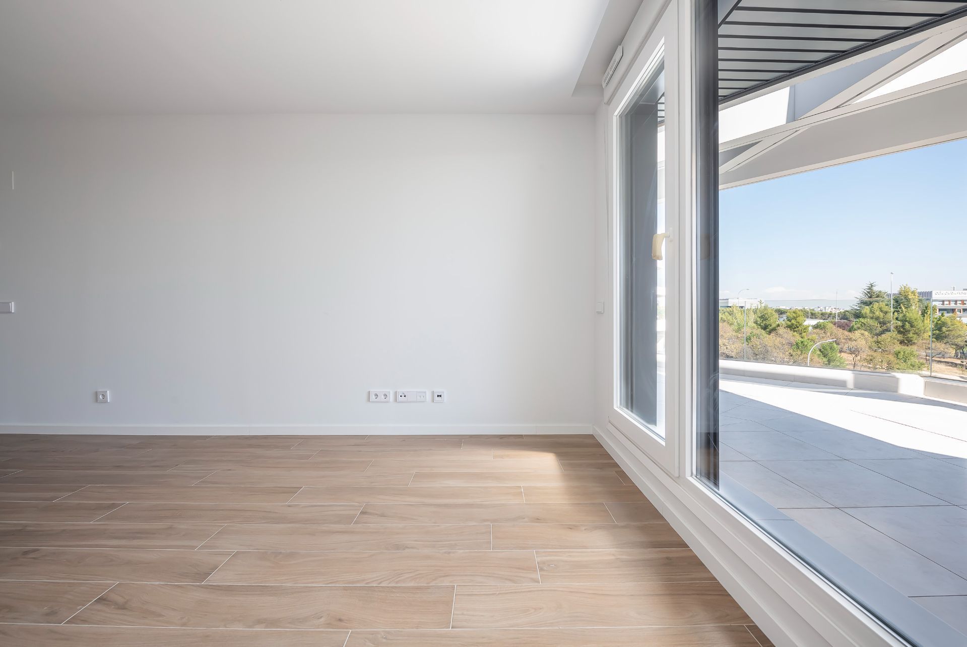 Bedroom of Attic for sale in  Madrid Capital  with Air Conditioner, Heating and Terrace