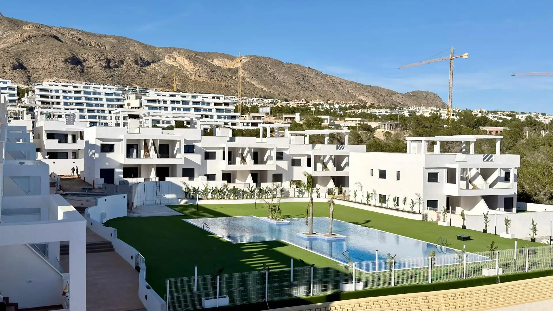 Außenansicht von Dachboden zum Verkauf in Finestrat mit Klimaanlage, Terrasse und Gemeinschaftspool