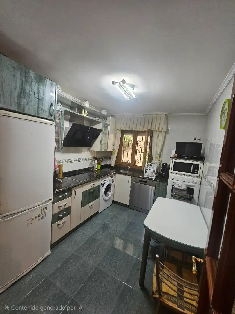 Cocina de Piso en venta en Galdakao con Terraza y Amueblado