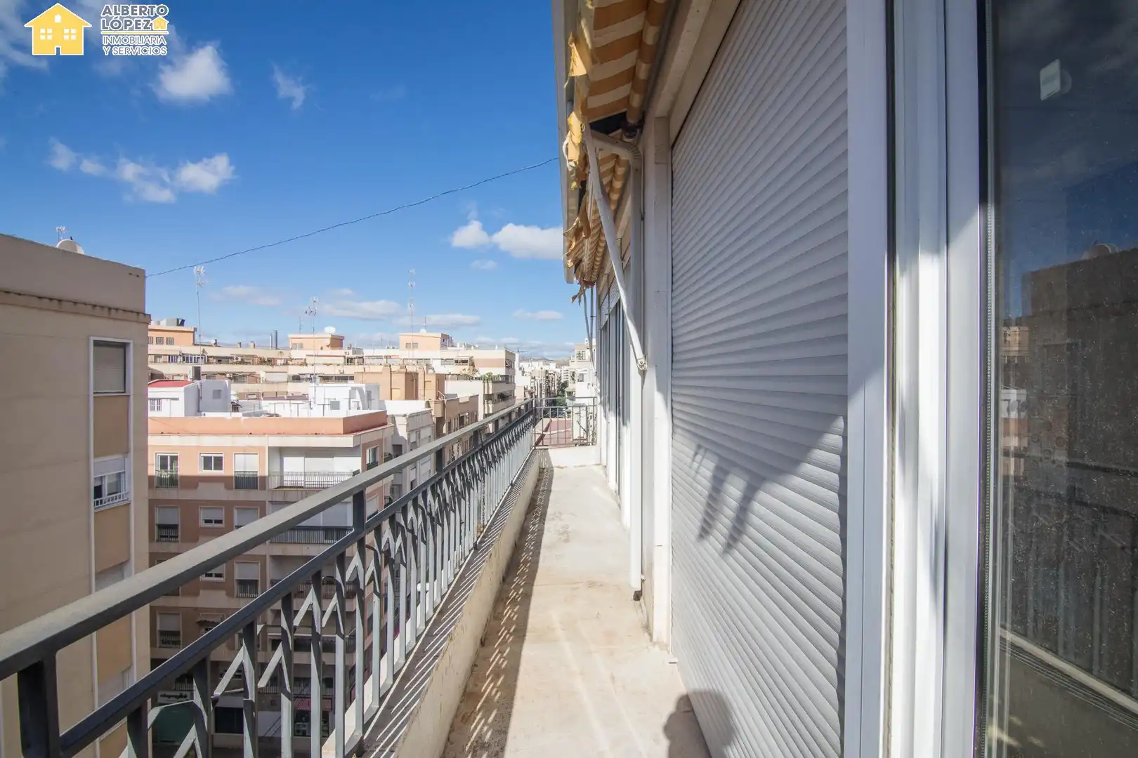 Terraza de Ático en venta en Elche / Elx con Terraza y Balcón