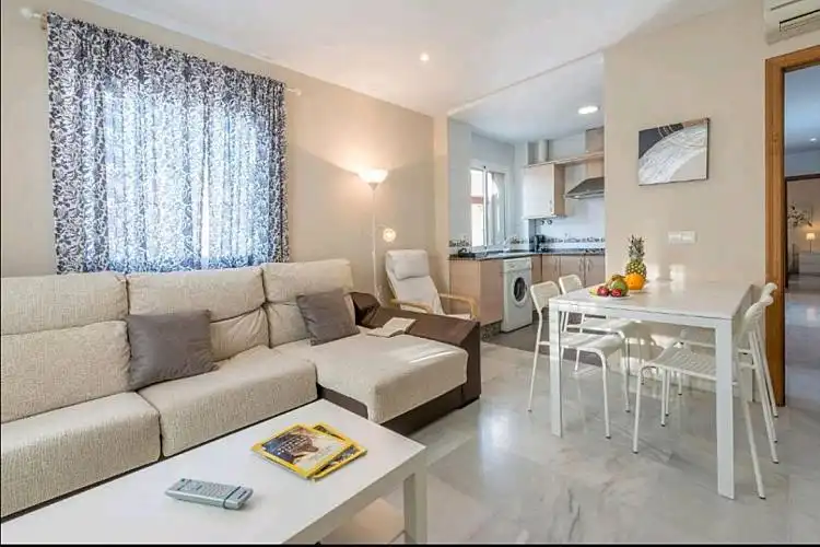 Apartments for rent in Calle Mercurio, 18, Conil