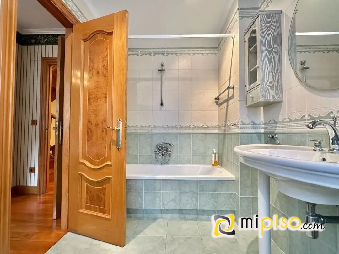 Casa bifamiliare con terrazza in vendita a HERMANDAD DONANTES SANGRE 34, imagen 27