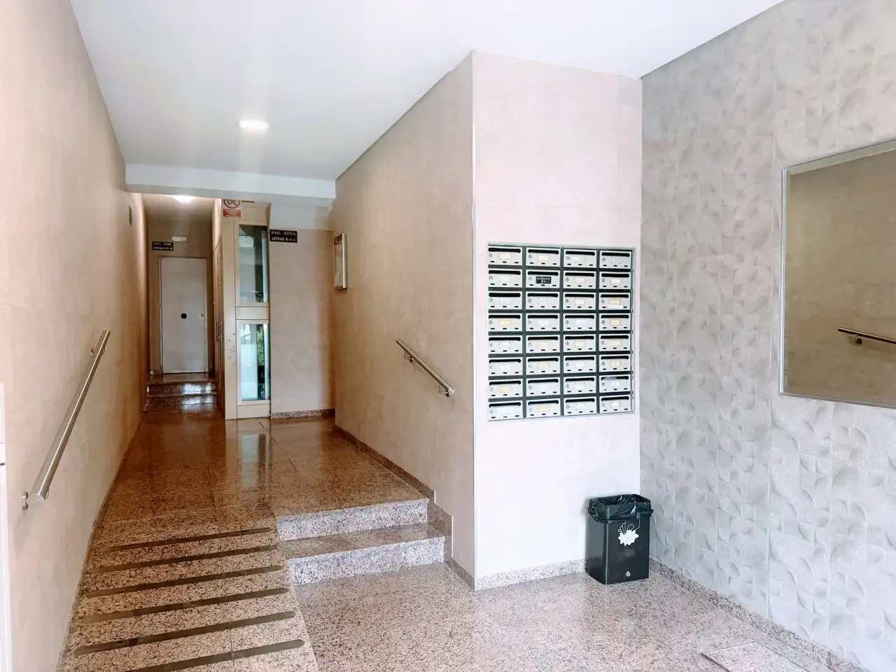 Flat for sale in Coslada  with Air Conditioner, Heating and Storage room