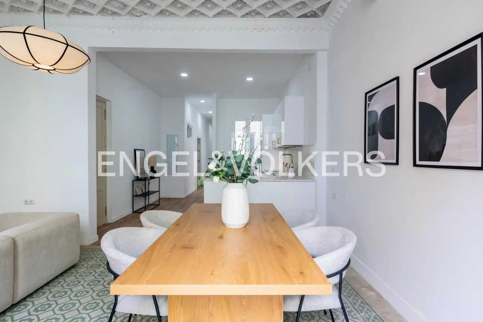 Dining room of Flat for sale in Sevilla  with Air Conditioner, Heating and Balcony