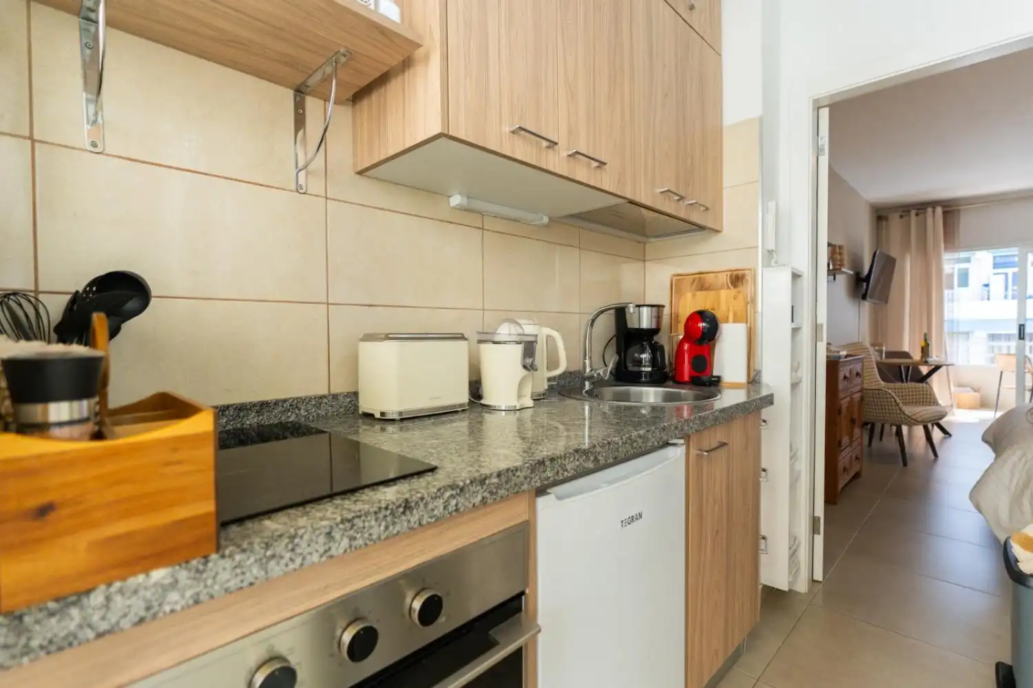 Cocina de Estudio de alquiler en Puerto de la Cruz con Terraza y Balcón