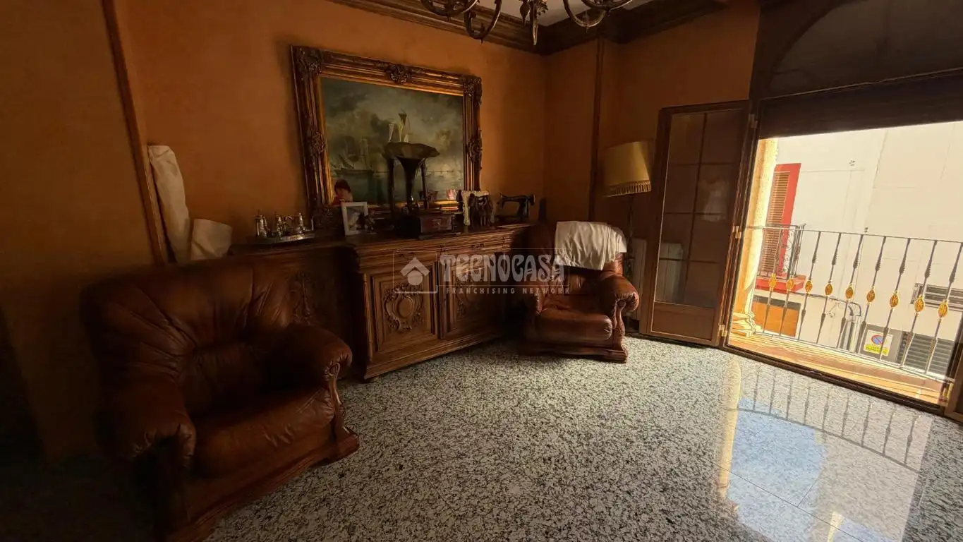 Sala d'estar de Pis en venda en Jaén amb Aire condicionat i Calefacció