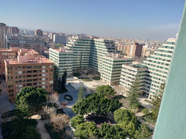 Piso en Alquiler en Avinguda del Professor López Piñero en Ciutat de les Ciències i de les Arts - Justicia