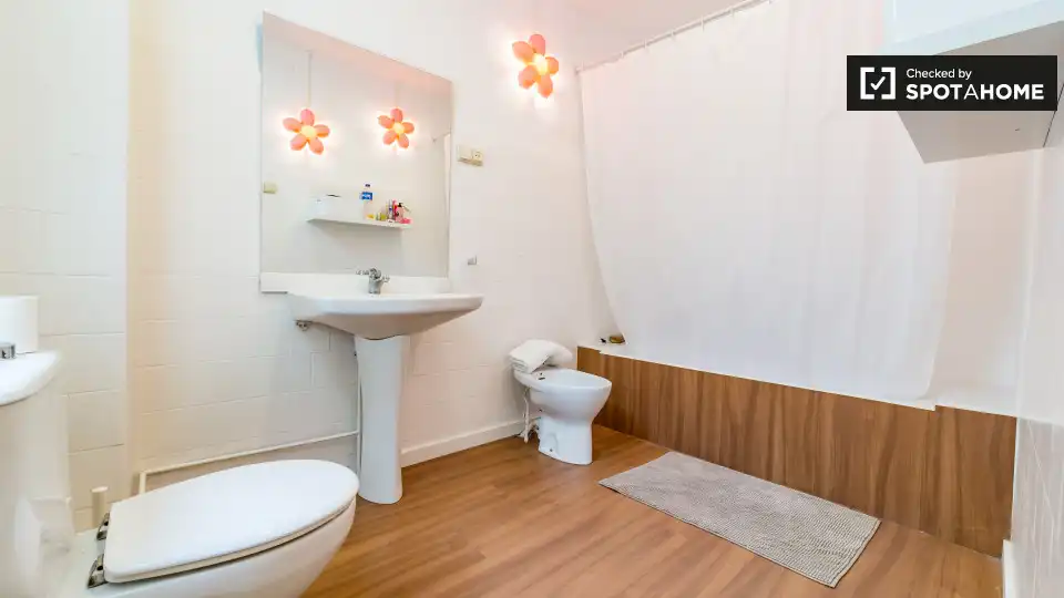 Room in Valencia, Valencia