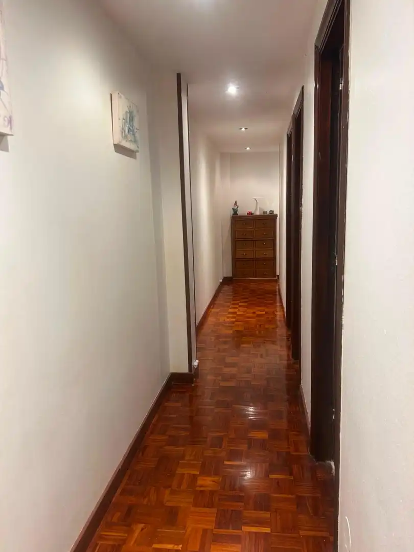 Wohnung zur Miete in Gijón  mit Heizung, Parkett und Möbliert