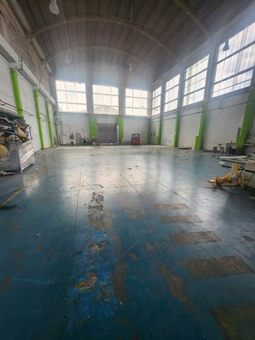 Nave industrial en Alquiler en Centre
