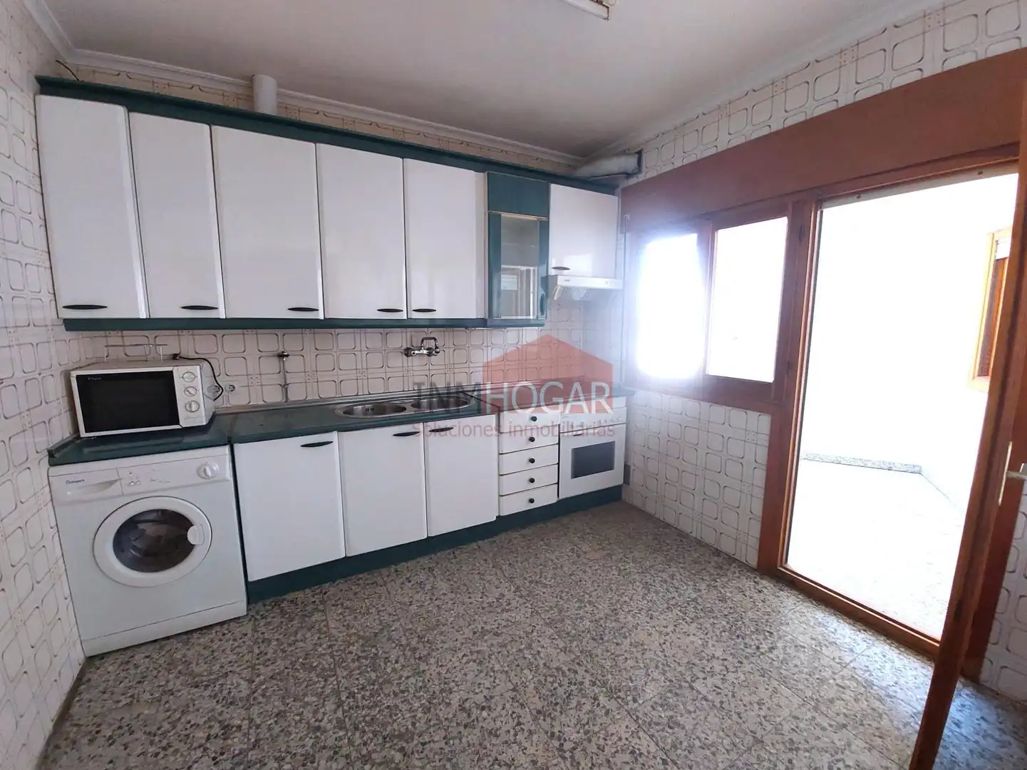 Cocina de Casa o chalet en venta en Palacios de Goda con Terraza, Trastero y Balcón