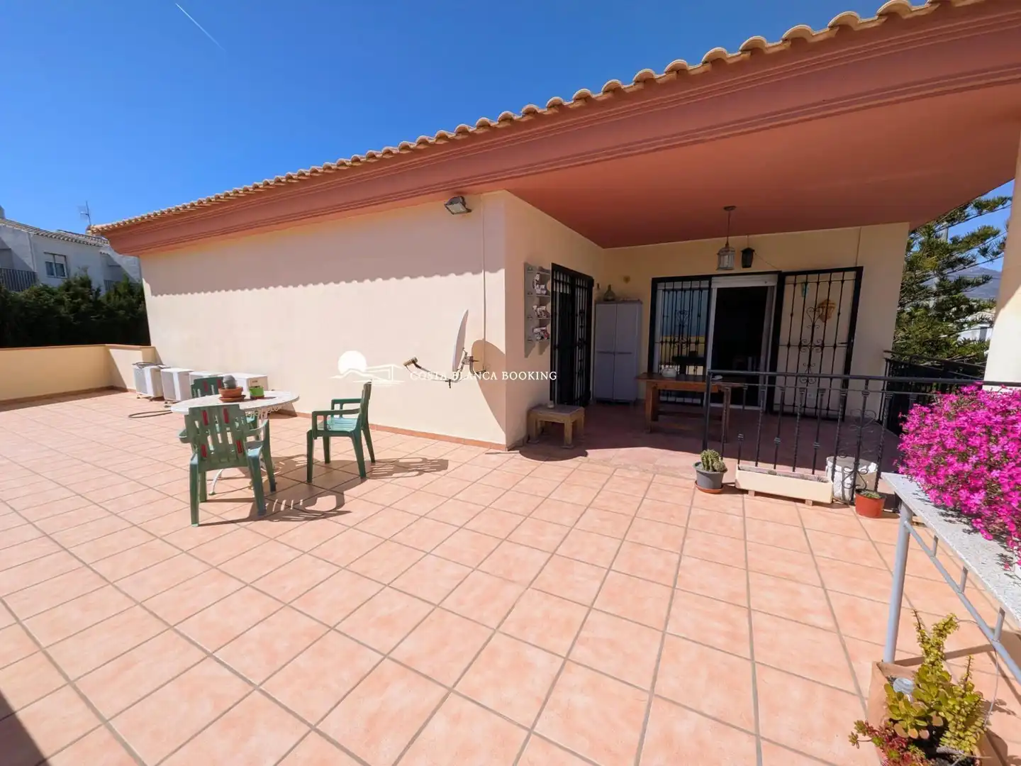 Terrassa de Casa o xalet en venda en L'Alfàs del Pi amb Aire condicionat, Jardí privat i Terrassa