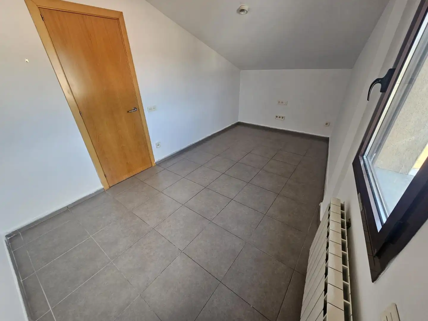 Piso en venta en Sant Celoni con Calefacción y Balcón