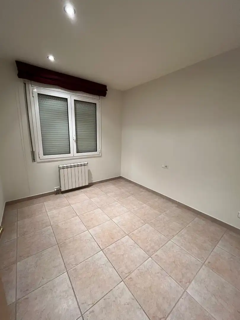 Piso con ascensor en venta en Carrer Eix Onze de Setembre, imagen 4