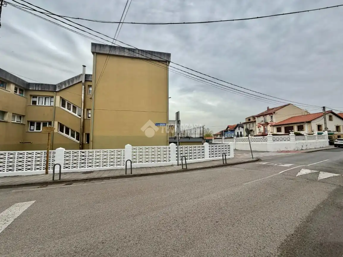 Edificio en venta en Santander