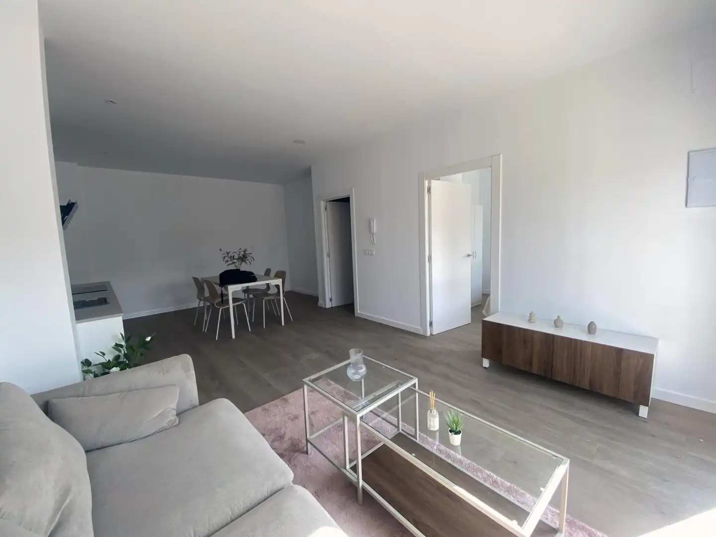 Sala d'estar de Estudi en venda en Alberic amb Calefacció i Moblat