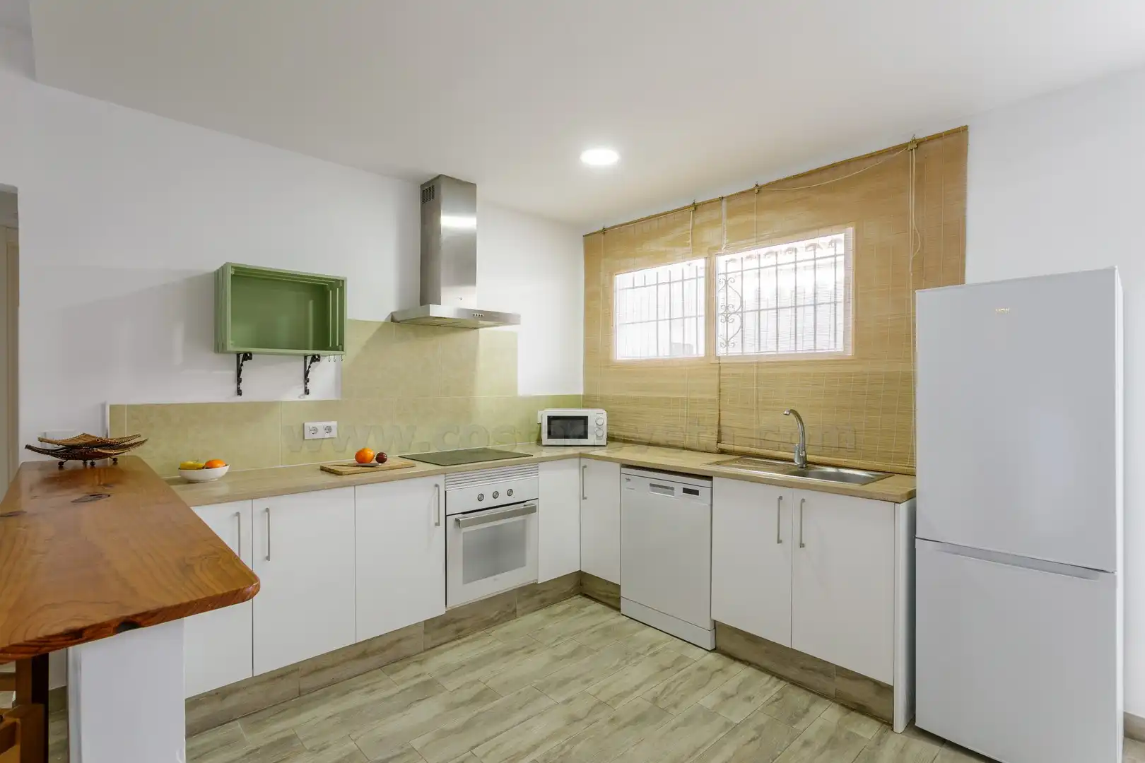 Kitchen of Houses for sale in El Campello  with Air Conditioner, Private garden and Terrace