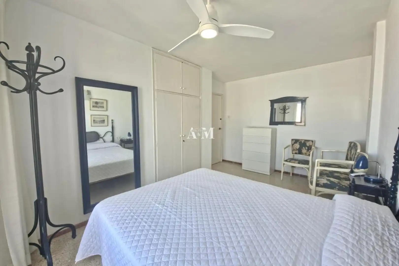 Habitación de Piso de alquiler en Torrevieja con Aire acondicionado, Calefacción y Terraza