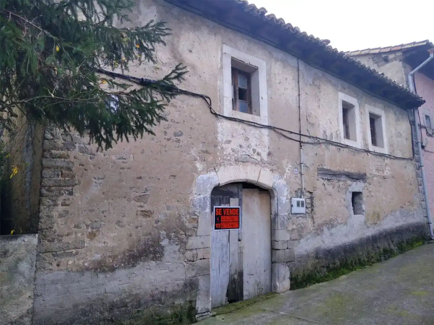 Vista exterior de Casa adosada en venda en Canal de Berdún