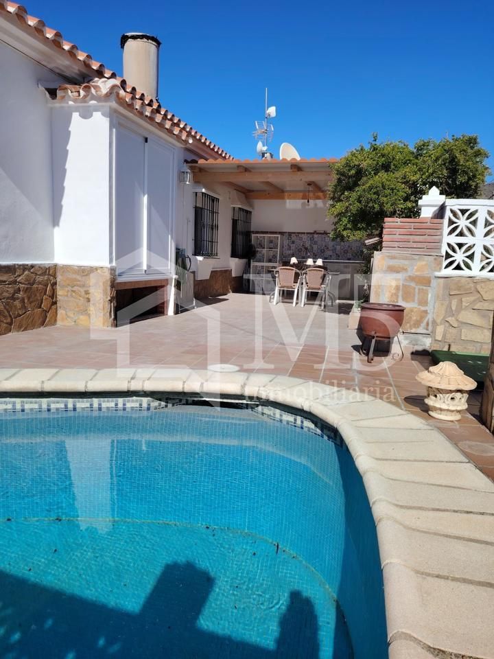Swimming pool of Country house to rent in Torrox  with Air Conditioner, Swimming Pool and Furnished