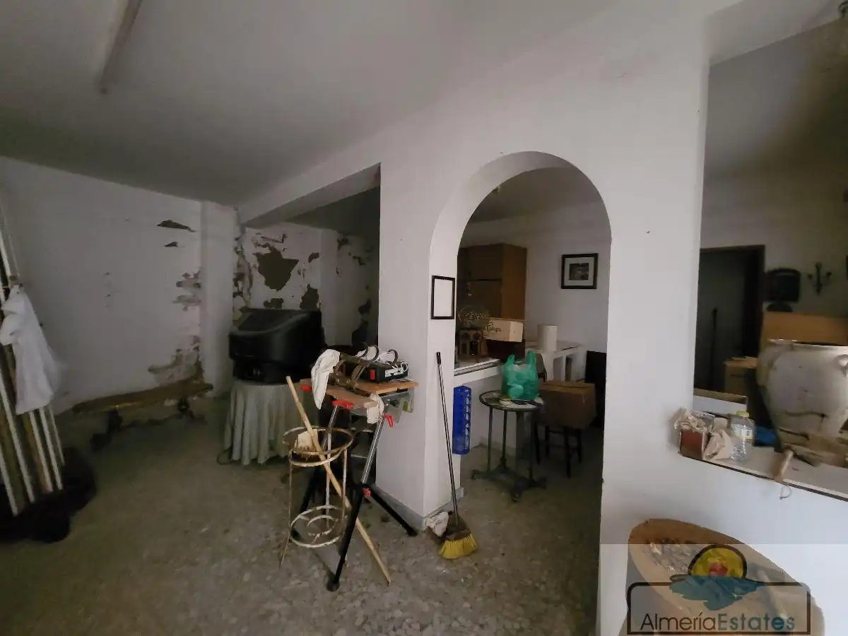 Garaje en venta en Sierro