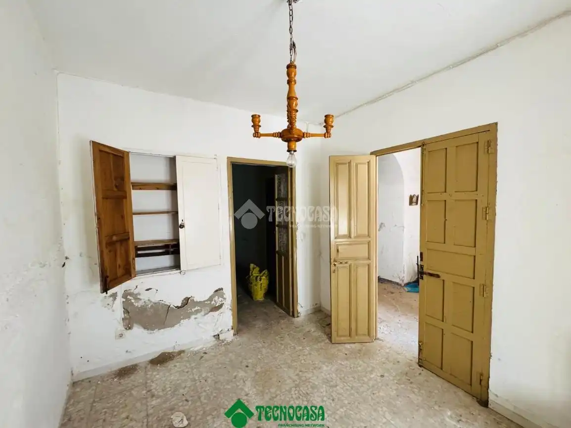 Casa adosada en venta en Montoro