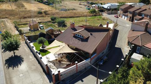 Foto 2 de Casa o xalet en venda a Villaturiel, León