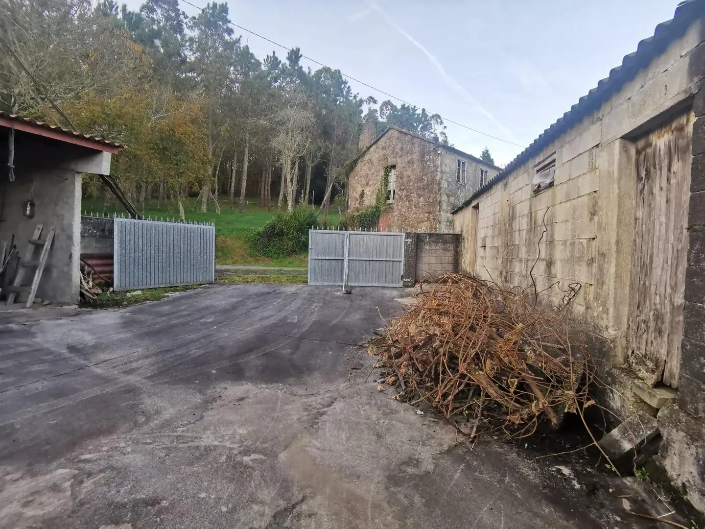 Casa o chalet en venta en A Laracha   con Jardín privado, Terraza y Amueblado