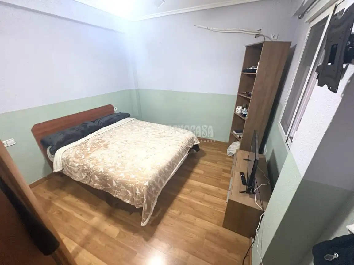 Dormitori de Pis en venda en Burjassot amb Parquet