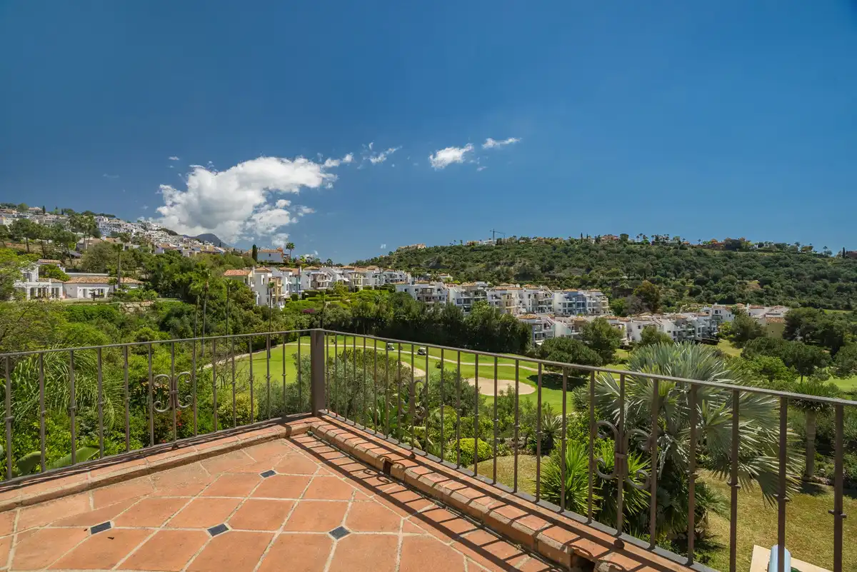Jardí de Casa o xalet en venda en Málaga amb Aire condicionat, Terrassa i Moblat