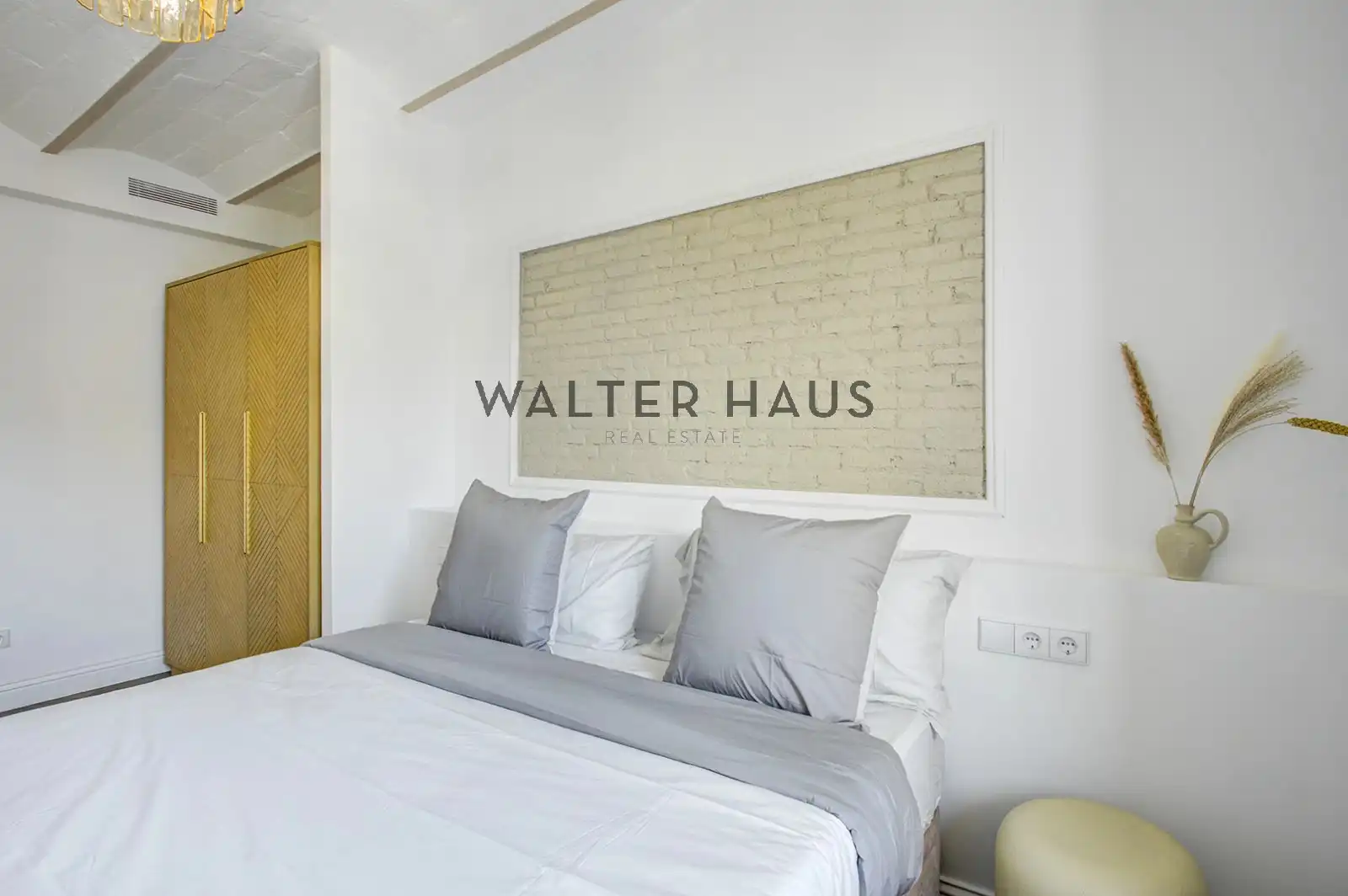 Habitación de Piso en venta en Barcelona con Terraza, Amueblado y Horno