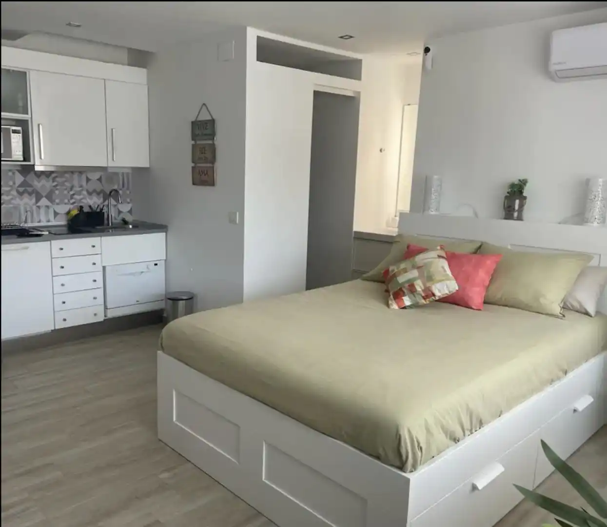 Estudio de alquiler en Castelldefels, Barcelona