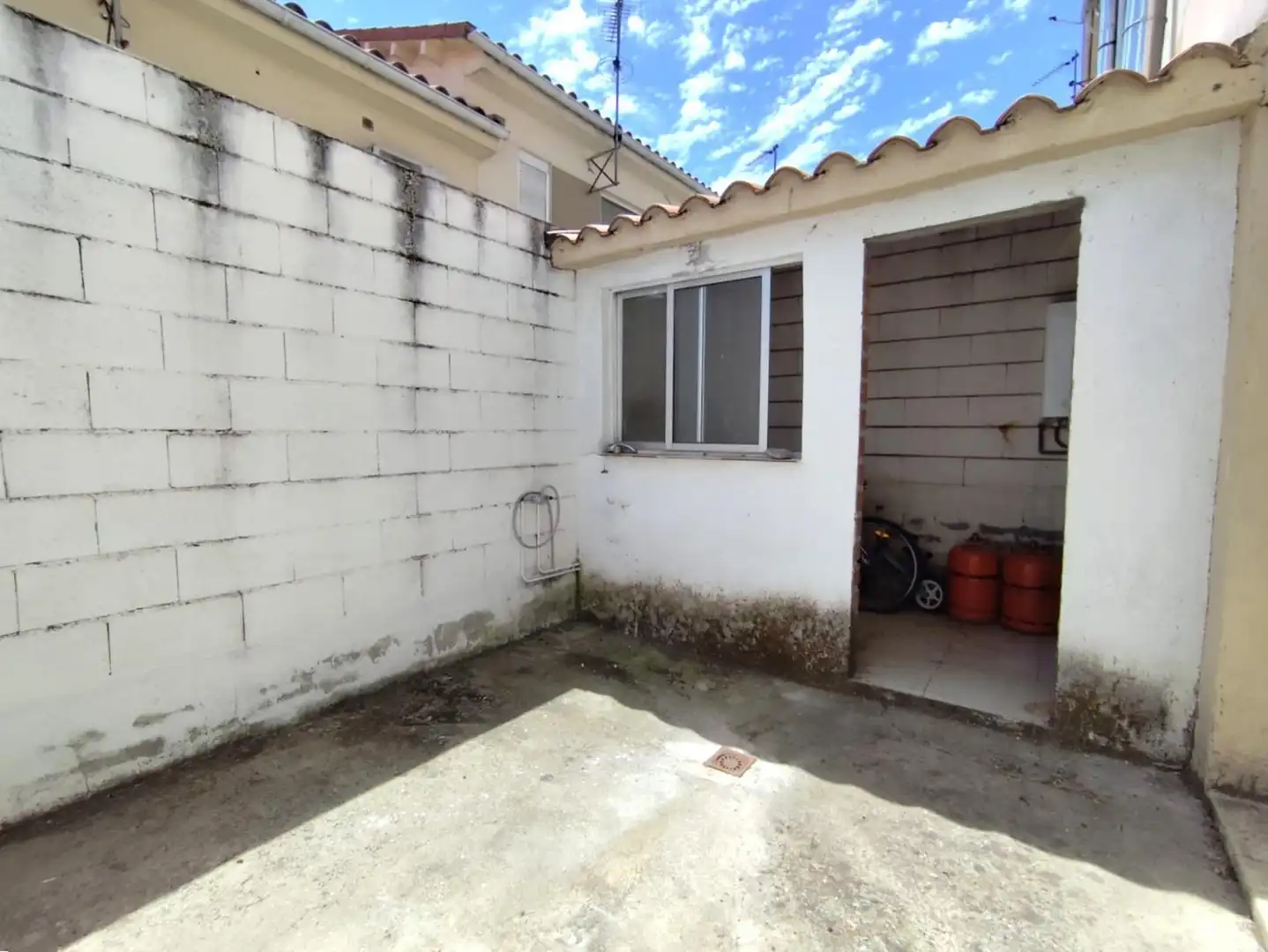 Vista exterior de Casa adosada en venta en Plasencia