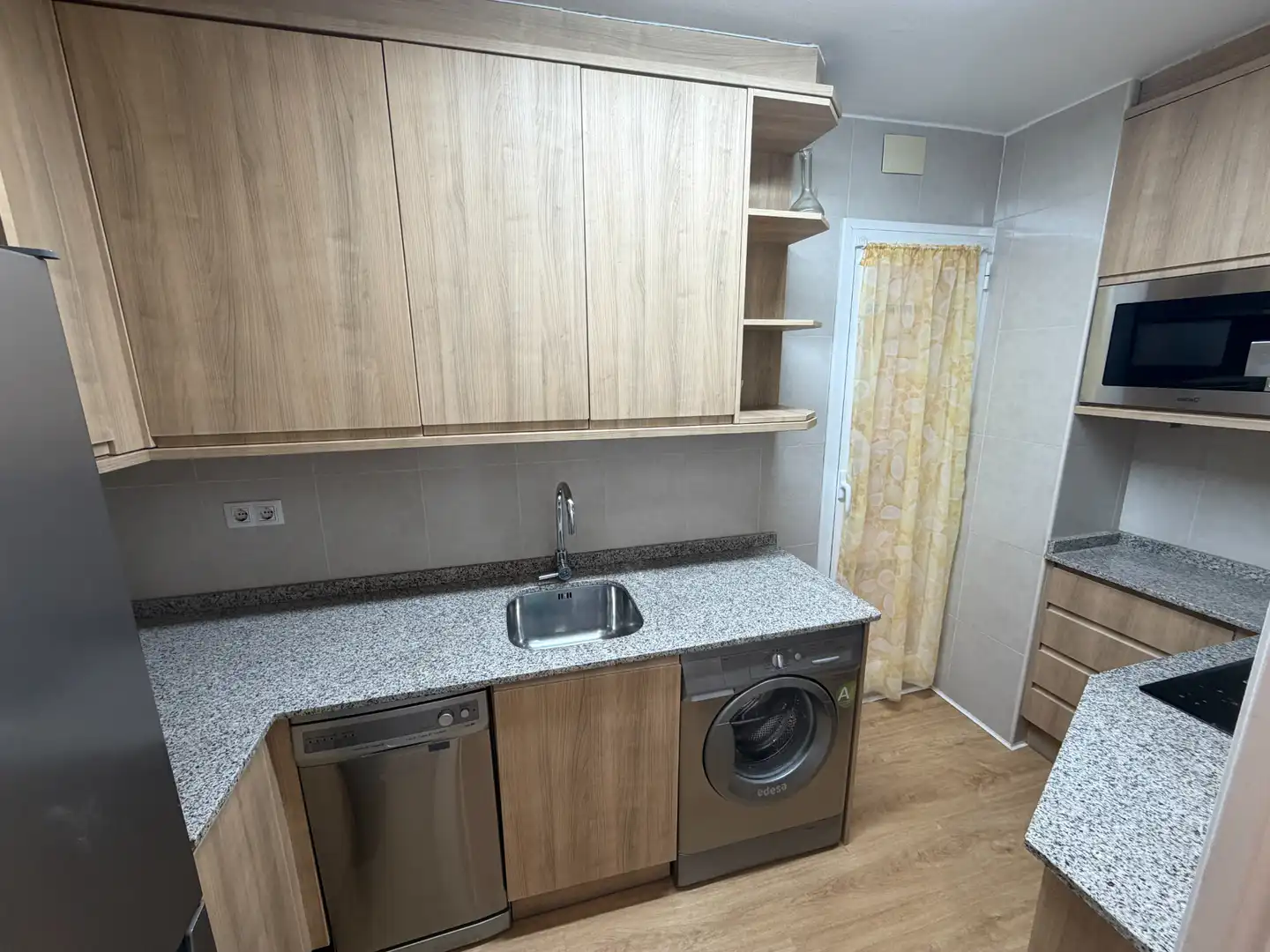 Kitchen of Flat for rent in Lleida  with Heating, Parquet flooring and Terrace