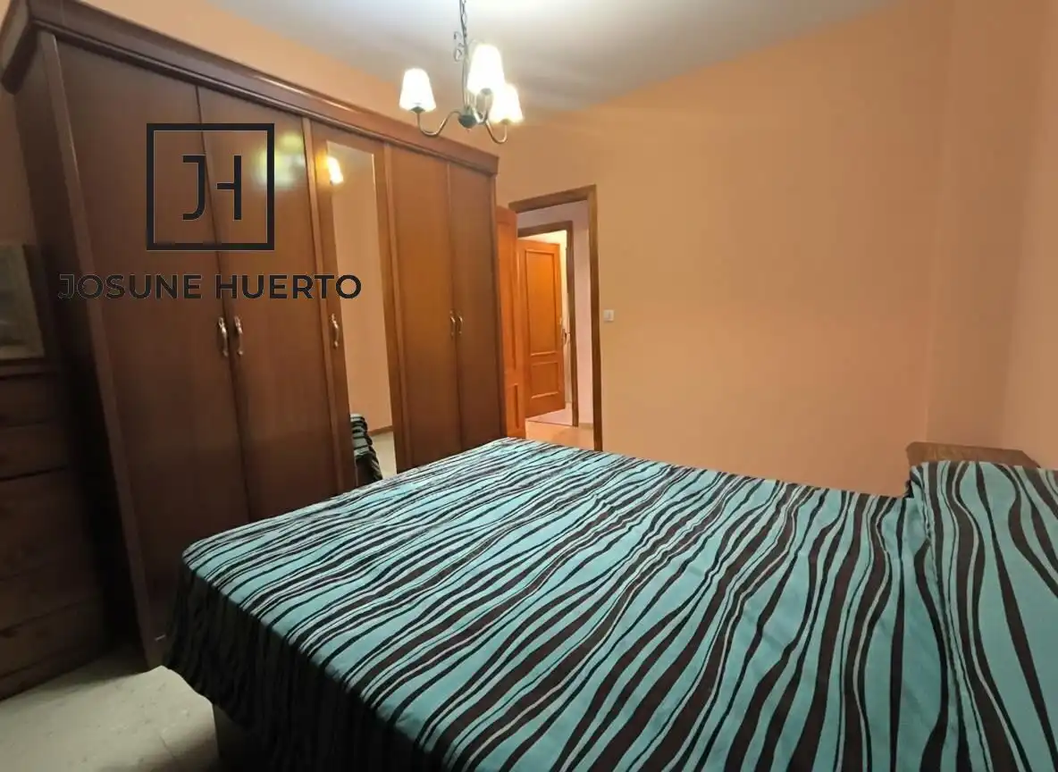 Bedroom of Flat for sale in Zalamea de la Serena  with Air Conditioner, Furnished and Balcony