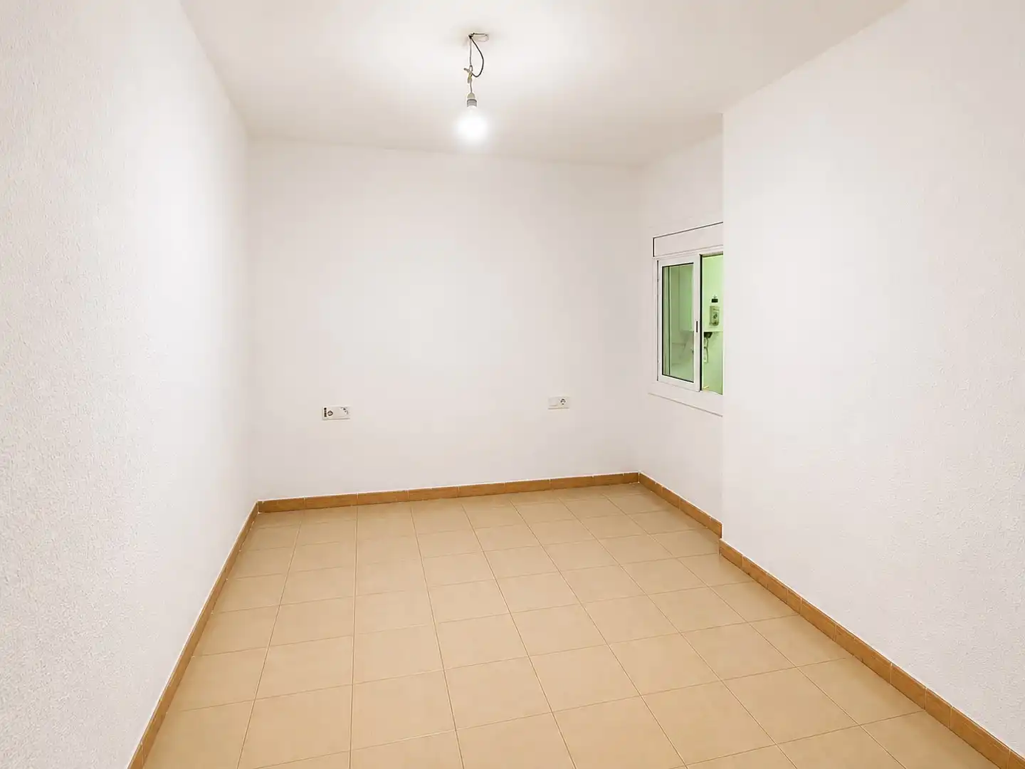 Schlafzimmer von Wohnung zum Verkauf in Badalona mit Balkon
