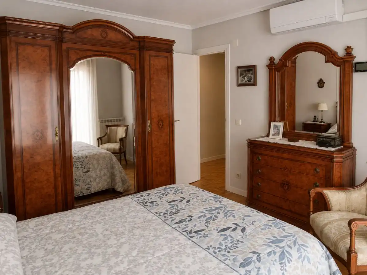 Chalet con jardín en venta en Avenida Argentina 10, imagen 14