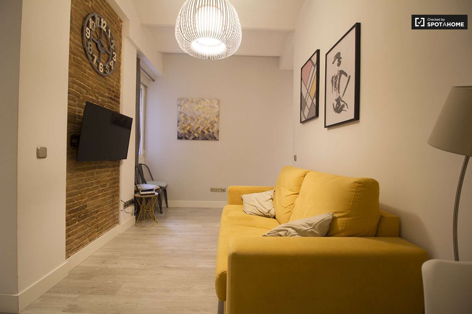 Sala d'estar de Apartament per a compartir en  Madrid Capital amb Aire condicionat i Terrassa