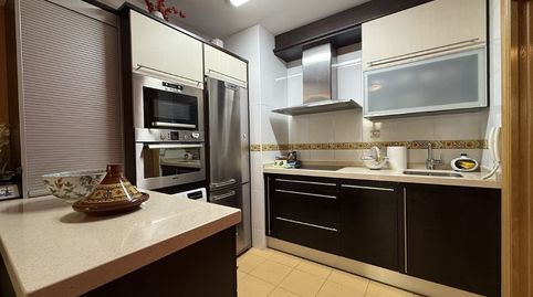 Foto 3 de Piso en venta en Adurtza, Vitoria - Gasteiz