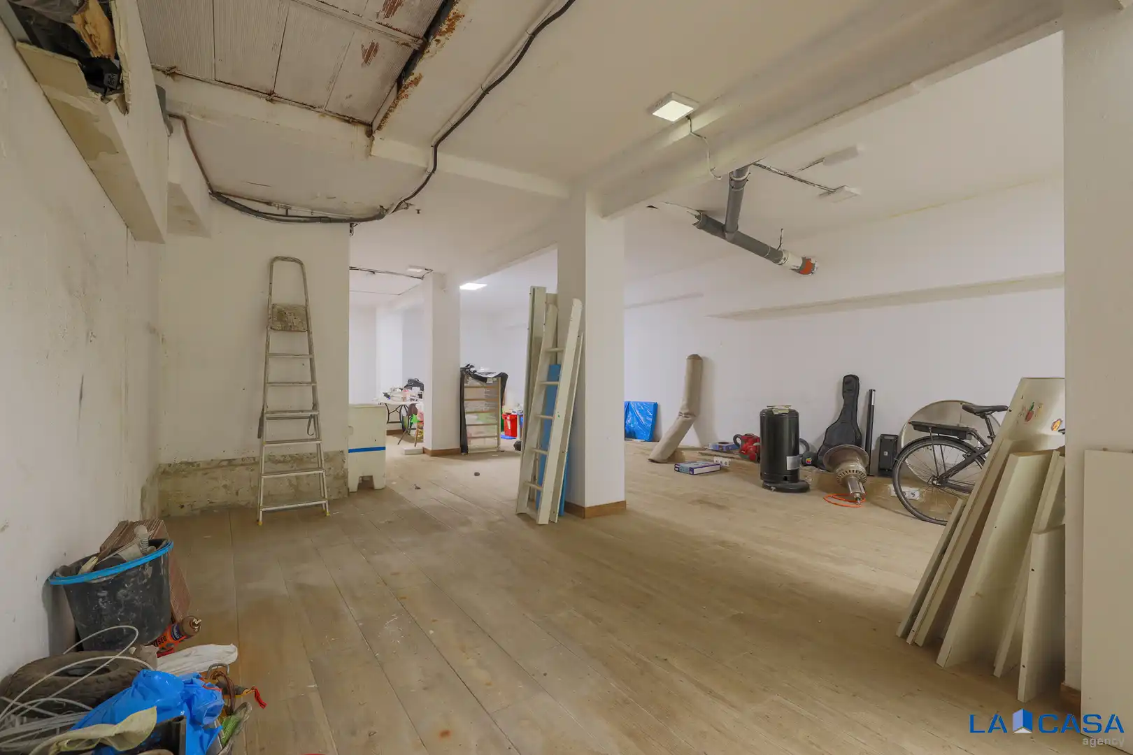 Ground floor for sale in Barcelona