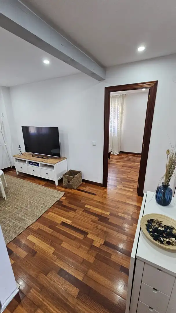 Living room of Flat for sale in Gijón   with Heating and Furnished