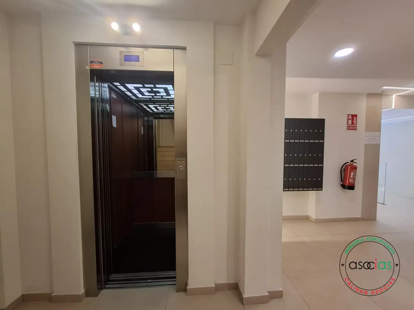 Pis en venda en Gijón  amb Calefacció, Parquet i Terrassa