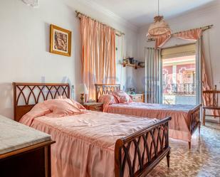 Bedroom of House or chalet for sale in  Sevilla Capital  with Terrace and Balcony