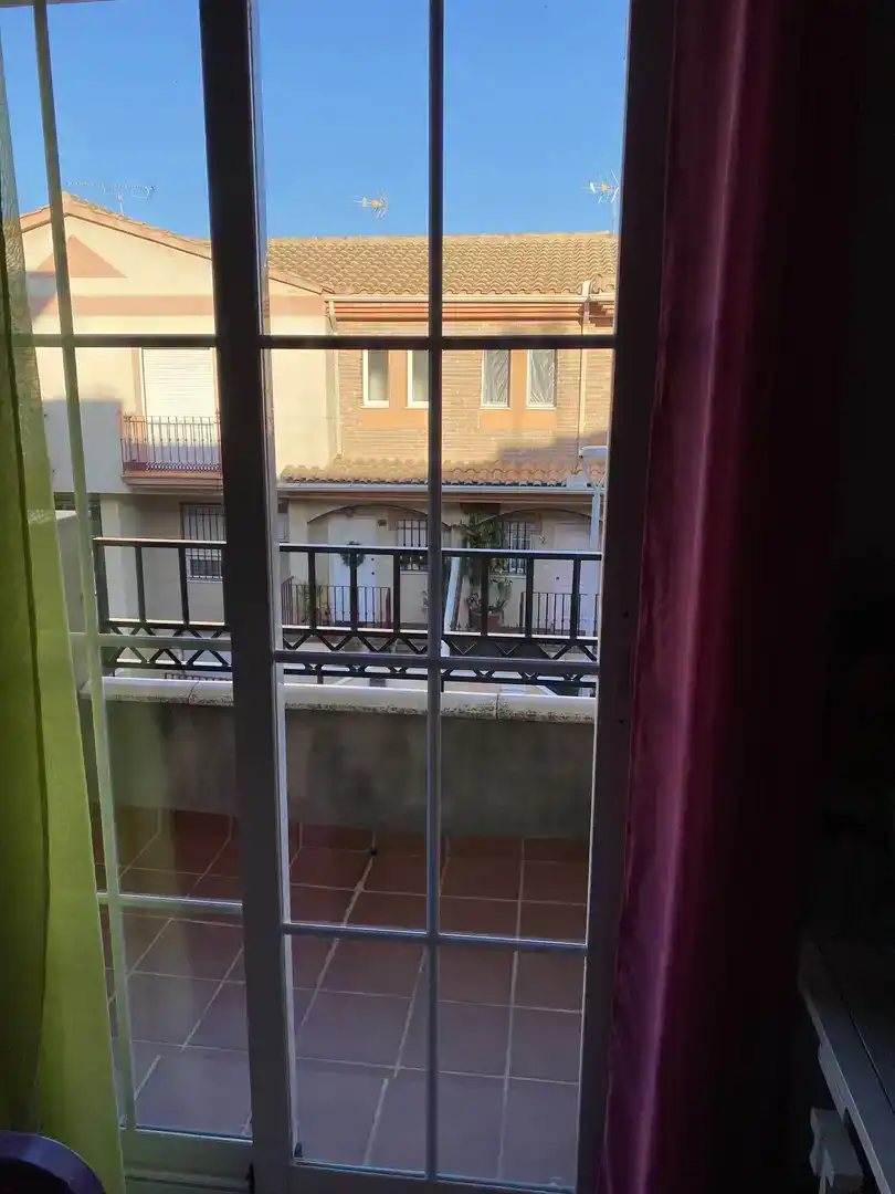 Terrassa de Casa adosada en venda en Peligros amb Aire condicionat i Balcó
