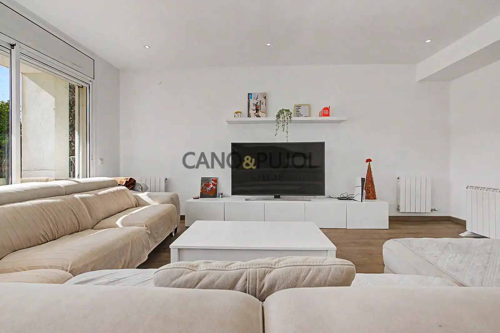 Sala de estar de Casa o chalet en venta en Bigues i Riells del Fai con Aire acondicionado, Calefacción y Terraza