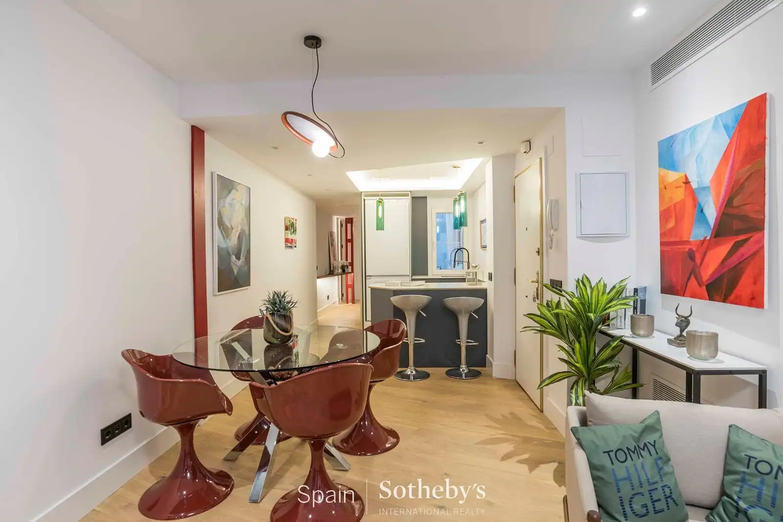 Exterior view of Apartments for sale in Madrid  with Air Conditioner